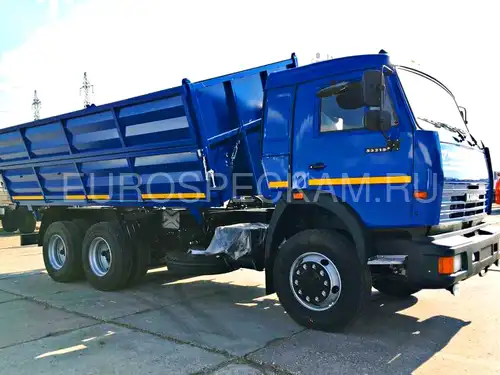 Самосвал КАМАЗ 53215
