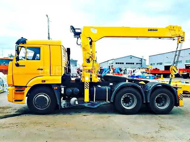 КАМАЗ 65116 седельный тягач с КМУ Soosan SCS 746L