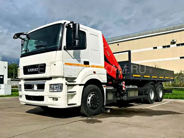 КАМАЗ 65207 бортовой с КМУ Fassi F215A.0.22